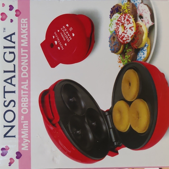Nostalgia Kitchen Nostalgia Mymini Orbital Donut Maker Poshmark